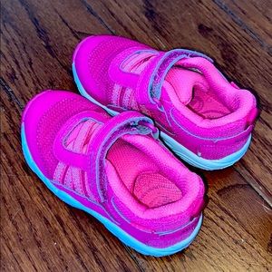 Stride Rite Made to Play Girl’s Tennis Shoes